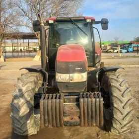 Case STX325 Accusteer 2014