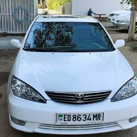 Toyota Camry 2005
