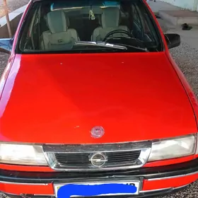 Opel Vectra 1989