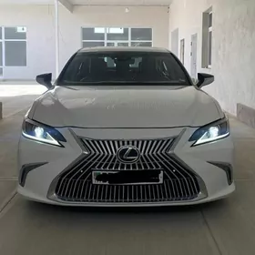 Lexus ES 350 2020
