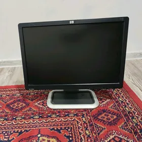 HP 19 MONITOR