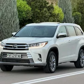 Toyota Highlander 2019