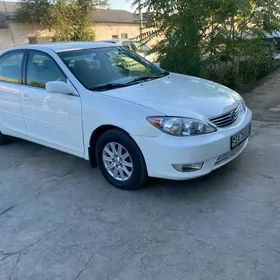 Toyota Camry 2005