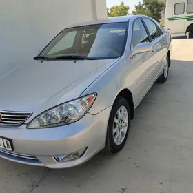 Toyota Camry 2003