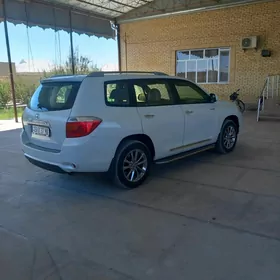 Toyota Highlander 2010