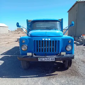 Gaz 52 1987