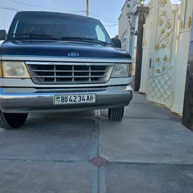 Ford Club Wagon 1993
