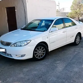 Toyota Camry 2004
