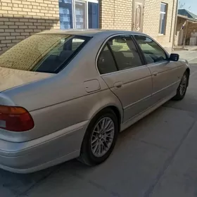 BMW 528 2002