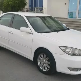 Toyota Camry 2005