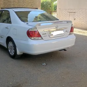 Toyota Camry 2005