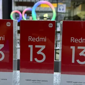 Redmi13 8/128 kredit
