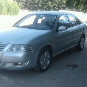 Nissan Sunny 2008