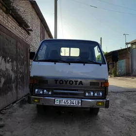 Toyota Dyna 1998