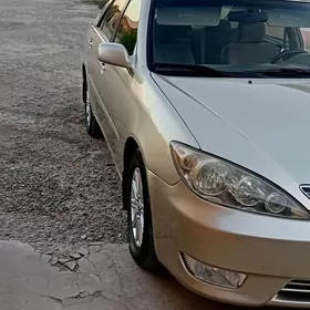 Toyota Camry 2005