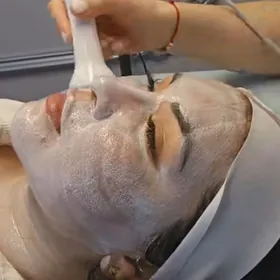 Yüz çistka