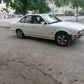 BMW 525 1992