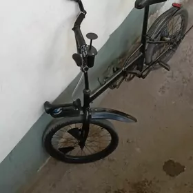 BMW tigir