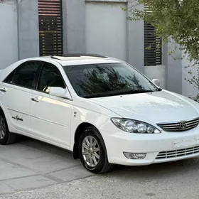 Toyota Camry 2005