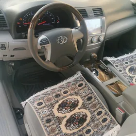Toyota Camry 2010