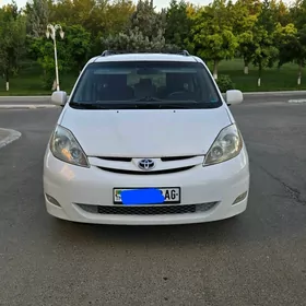 Toyota Sienna 2009