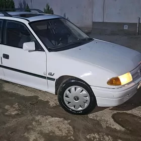 Opel Astra 1993