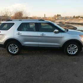 Ford Explorer 2012