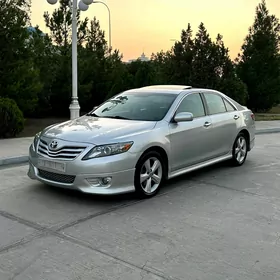 Toyota Camry 2010