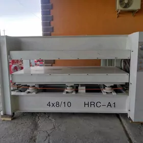 Press stanok