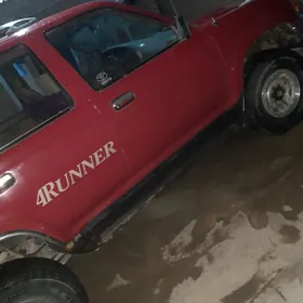Toyota 4Runner 1995