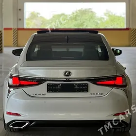 Lexus ES 350 2023