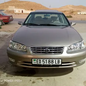 Toyota Camry 1999