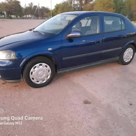 Opel Astra 2003