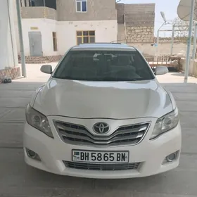 Toyota Camry 2010