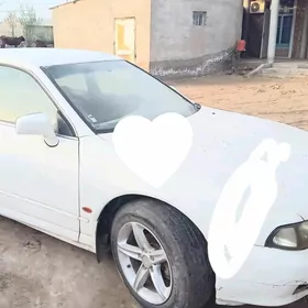 Mitsubishi Diamante 1995