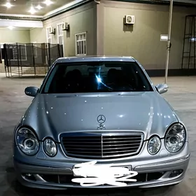 Mercedes-Benz E350 2006
