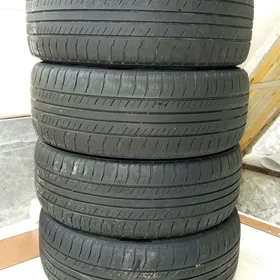 teker 225 60 16