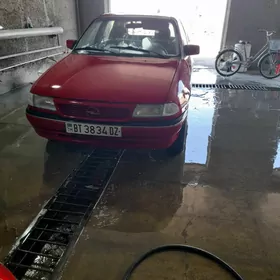 Opel Astra 1992