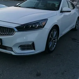 Kia Cadenza 2019
