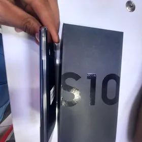 S10 8/128