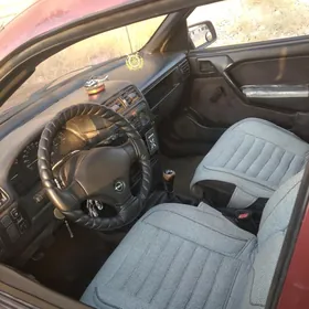 Opel Vectra 1992