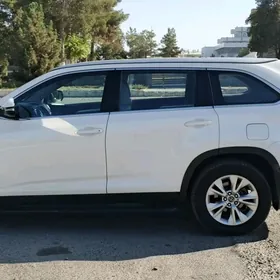 Toyota Highlander 2019