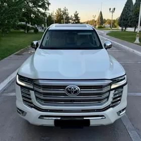 Toyota Land Cruiser 2022