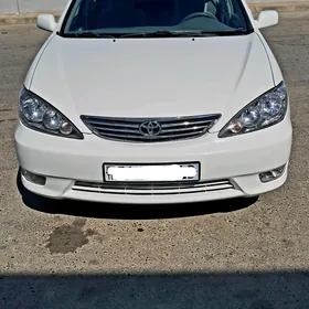 Toyota Camry 2005