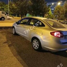 Ford Fiesta 2012