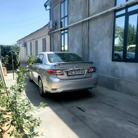 Toyota Corolla 2011