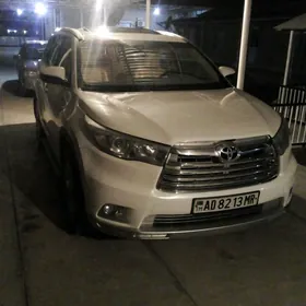 Toyota Highlander 2014