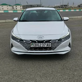 Hyundai Elantra 2021