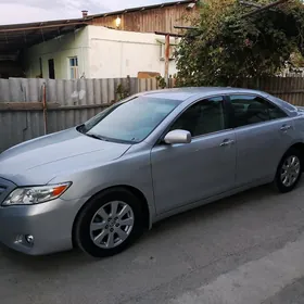 Toyota Camry 2010