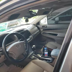 Toyota Camry 2005